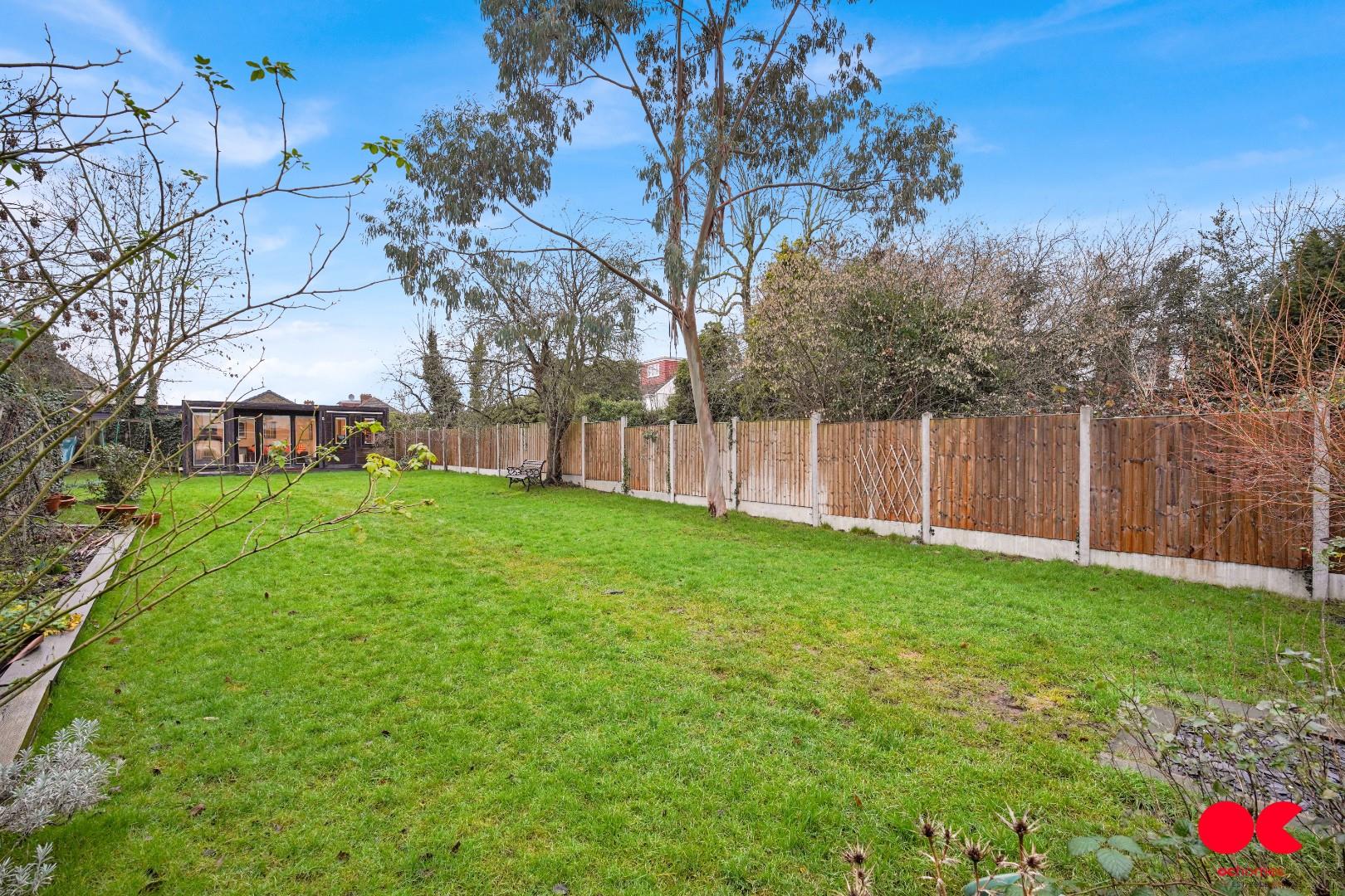 4 bed semi-detached house for sale in Ardleigh Green Road, Hornchurch  - Property Image 53