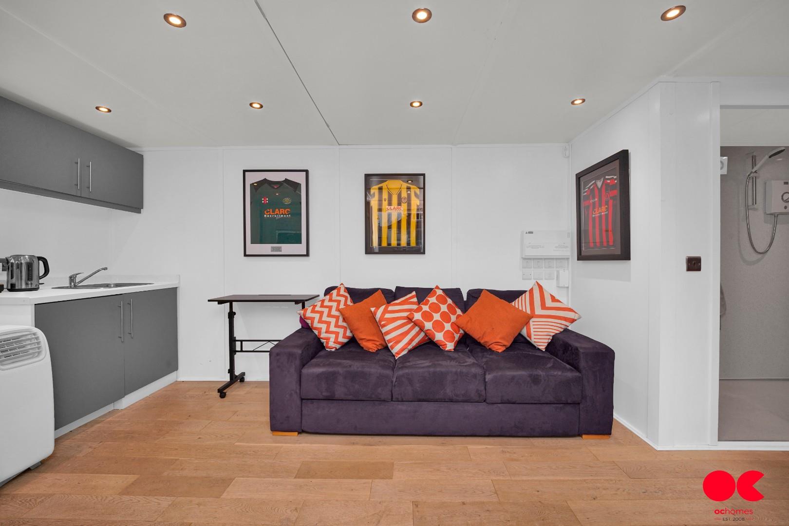 4 bed semi-detached house for sale in Ardleigh Green Road, Hornchurch  - Property Image 41