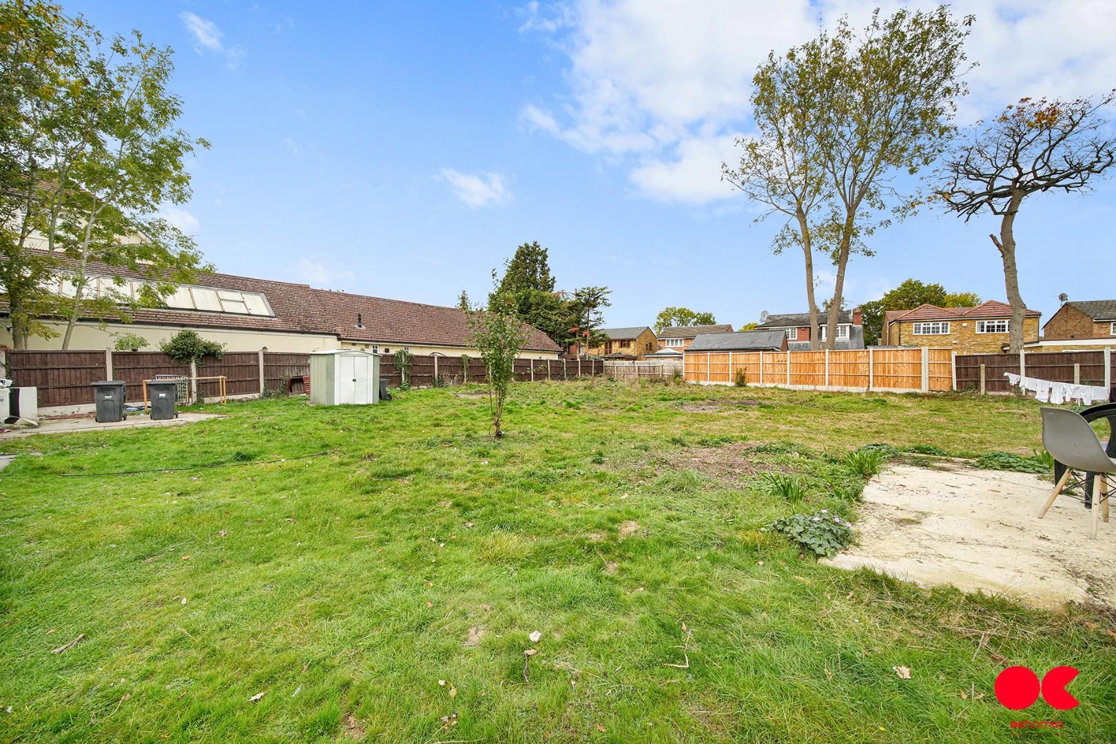 4 bed detached house for sale in Ernest Road, Emerson Park, Hornchurch  - Property Image 14