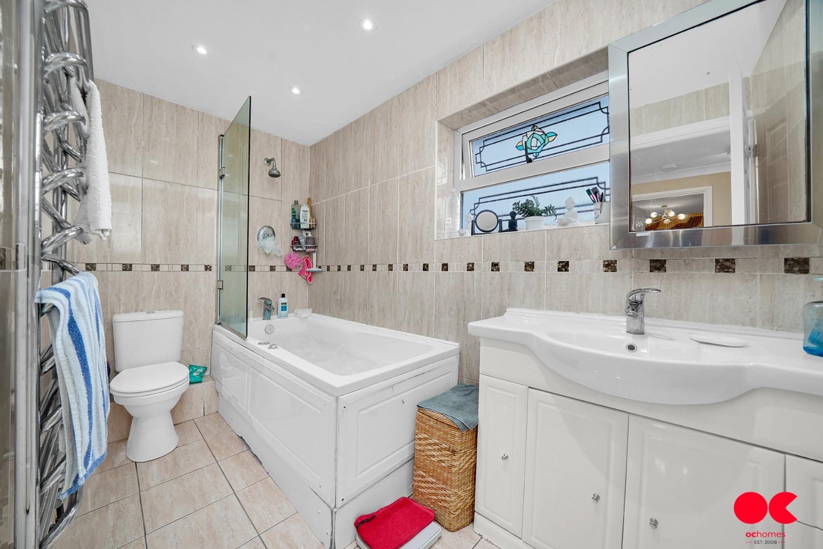 4 bed detached house for sale in Tyle Green, Emerson Park, Hornchurch  - Property Image 6