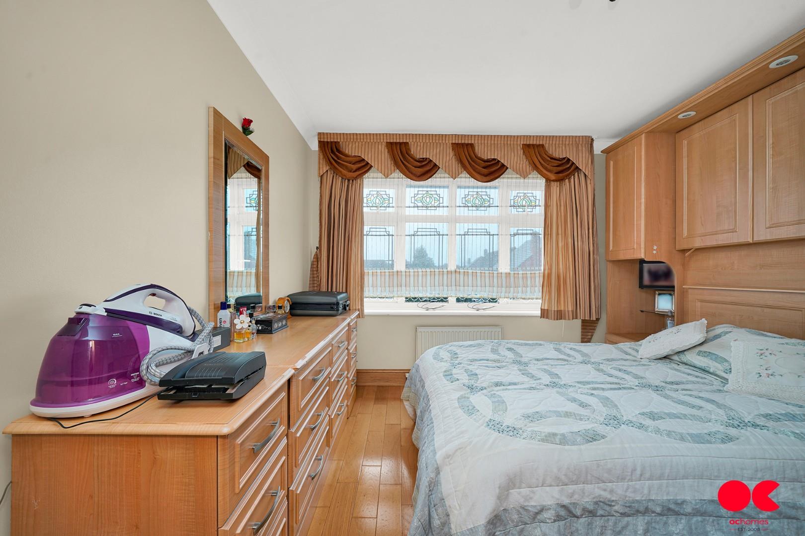 4 bed detached house for sale in Tyle Green, Emerson Park, Hornchurch  - Property Image 30