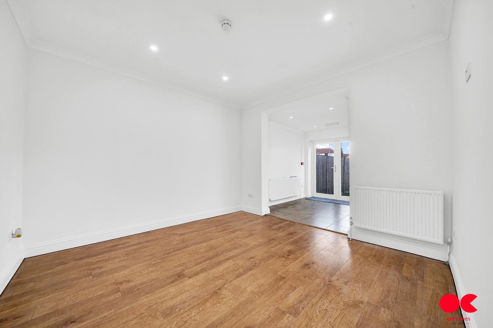 4 bed terraced house to rent in Aintree Crescent, Ilford  - Property Image 11