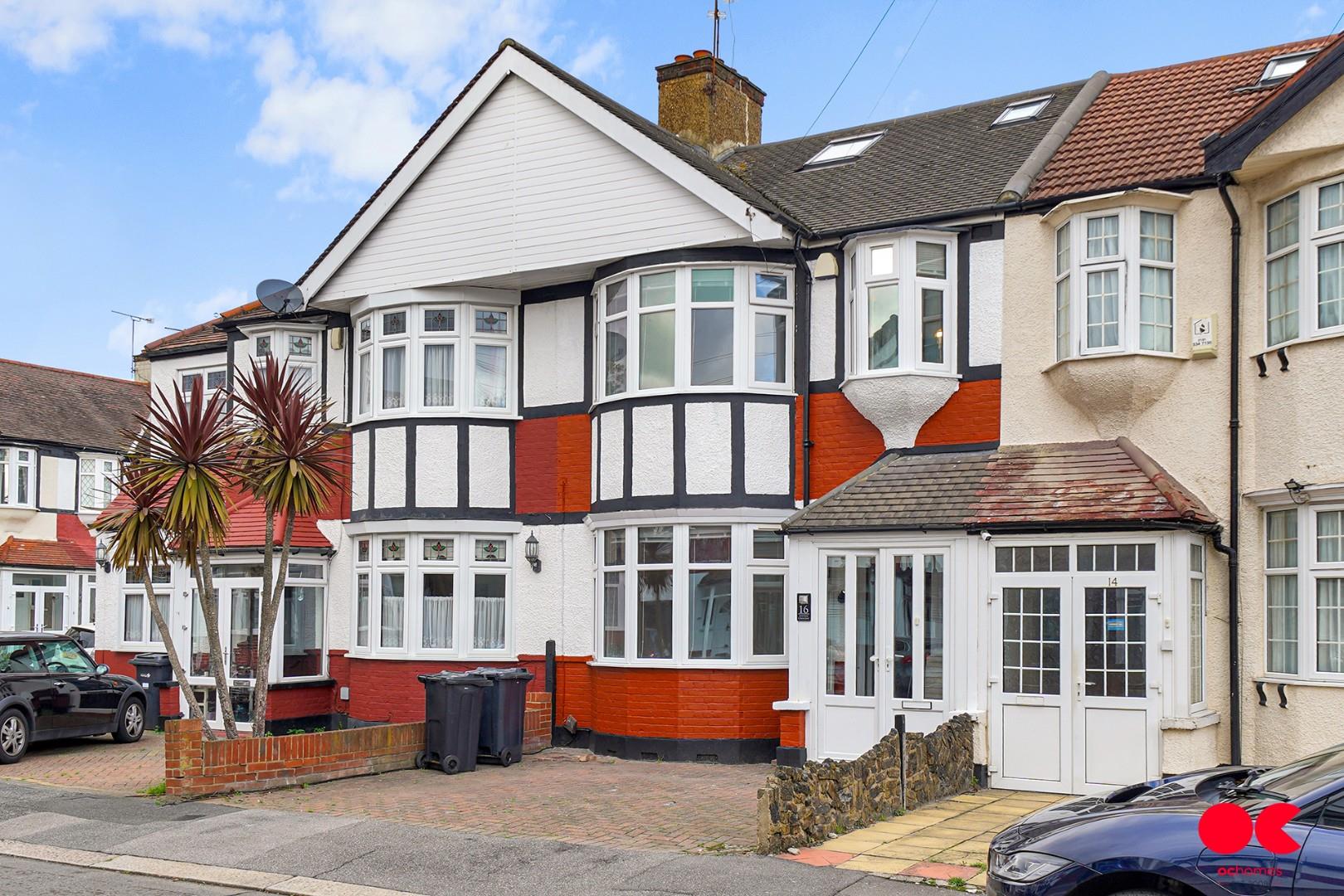 4 bed terraced house to rent in Aintree Crescent, Ilford  - Property Image 6