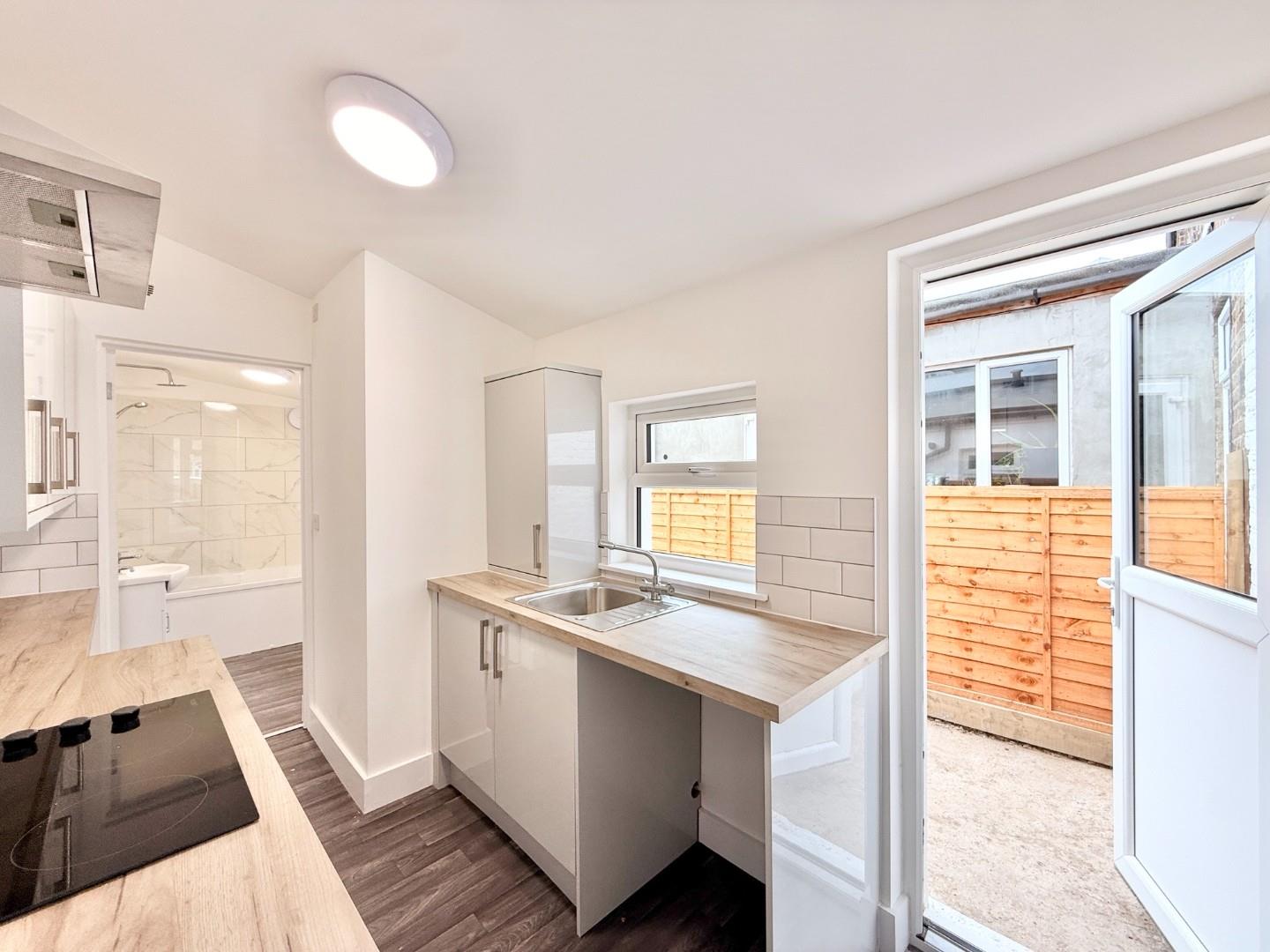 2 bed terraced house to rent in Tower Hamlets Road, London  - Property Image 6