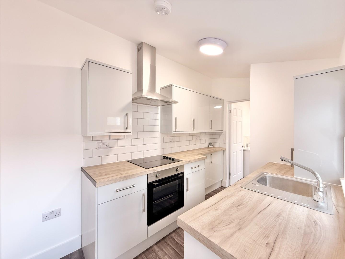 2 bed terraced house to rent in Tower Hamlets Road, London  - Property Image 5