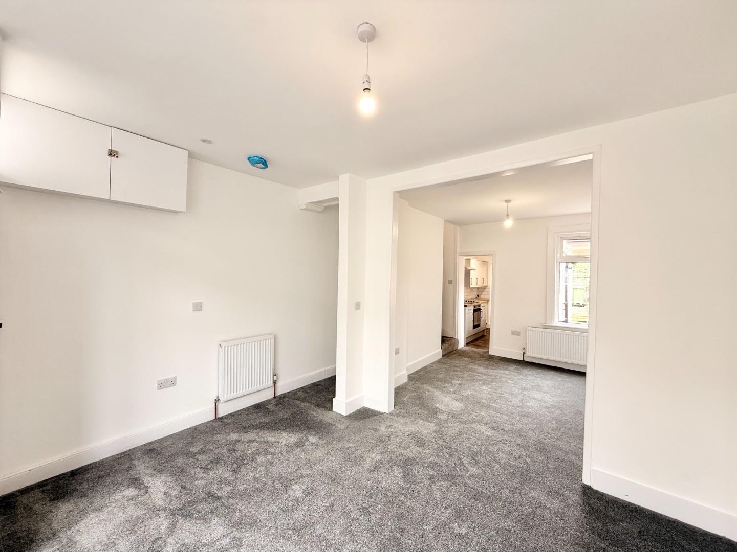 2 bed terraced house to rent in Tower Hamlets Road, London  - Property Image 3