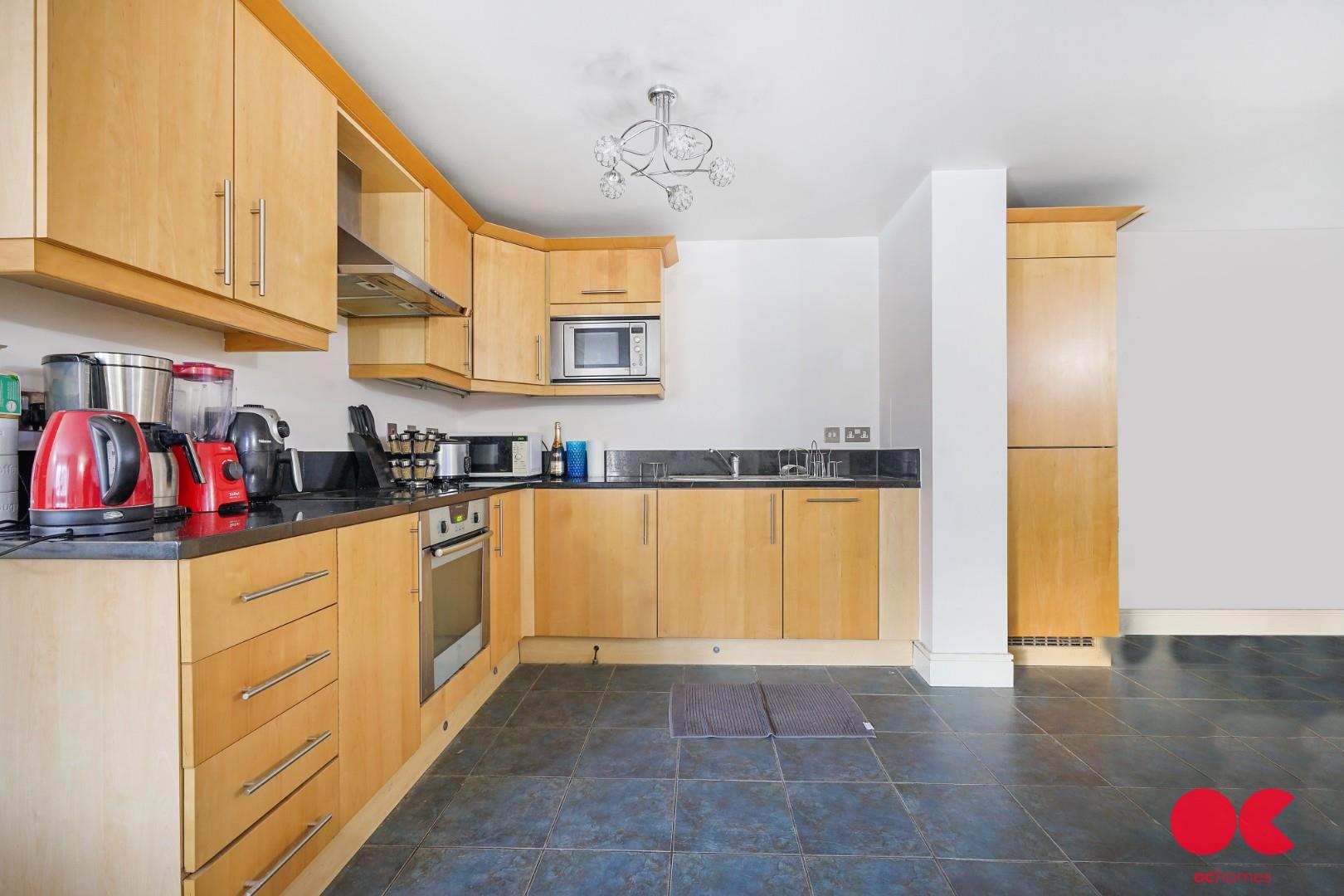 1 bed flat for sale in Cassilis Road, Canary Wharf  - Property Image 2