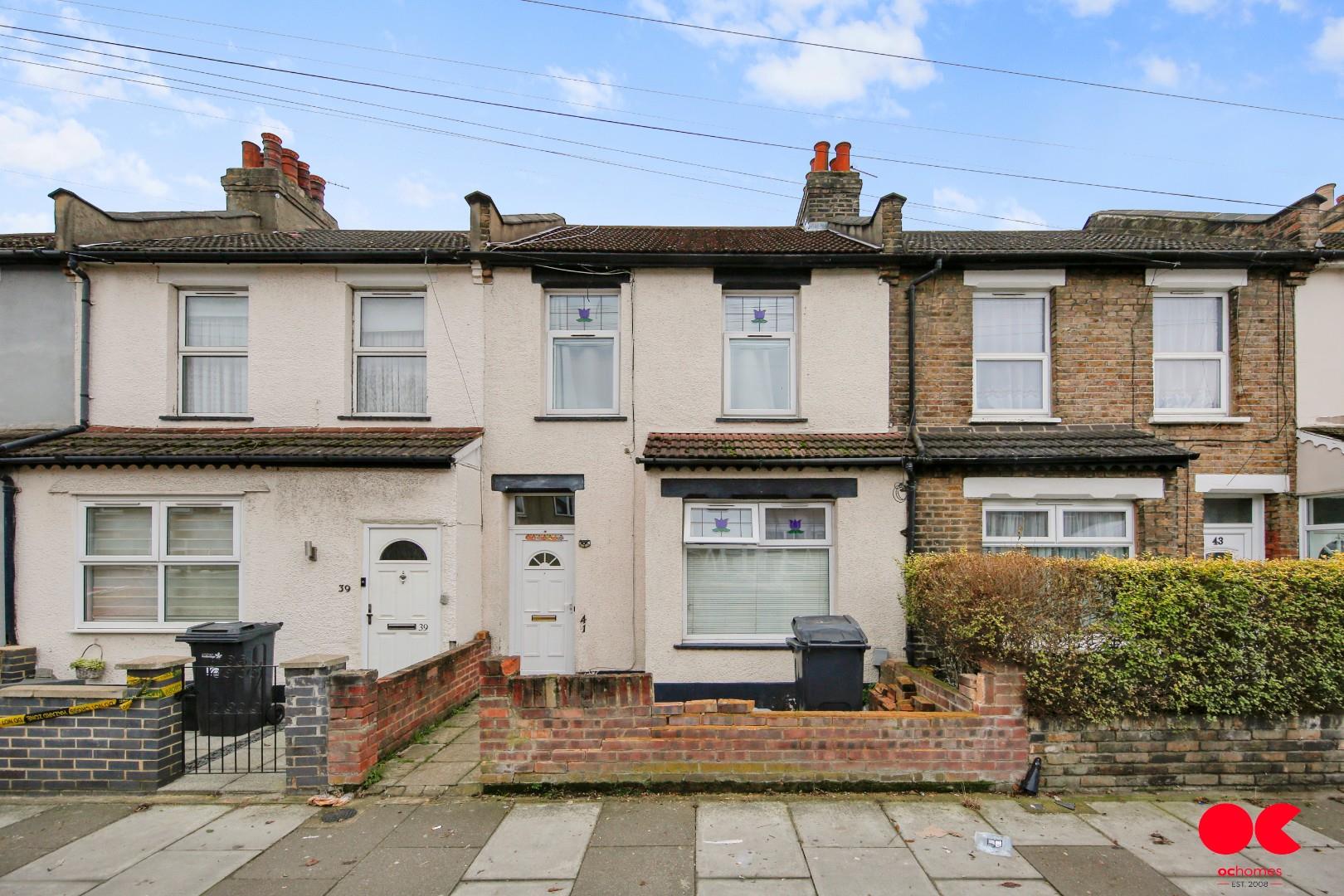 3 bed terraced house for sale in Roman Road, Ilford