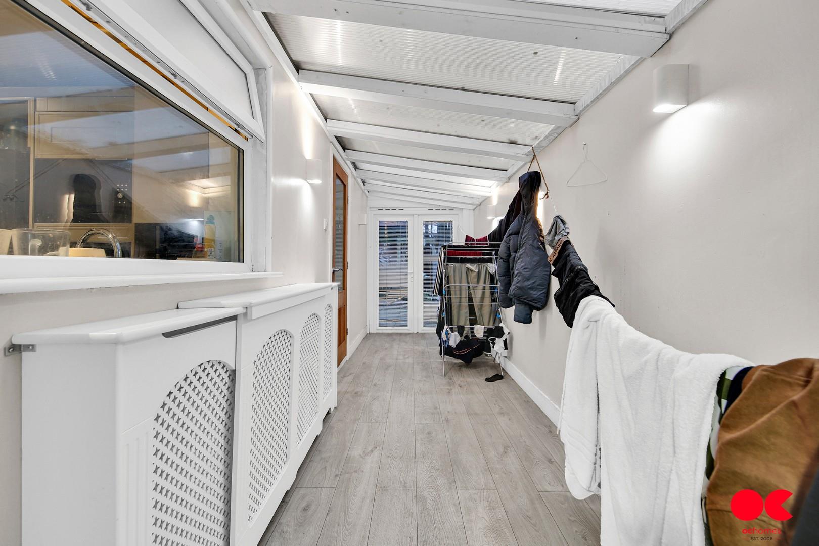 3 bed terraced house for sale in Roman Road, Ilford  - Property Image 21