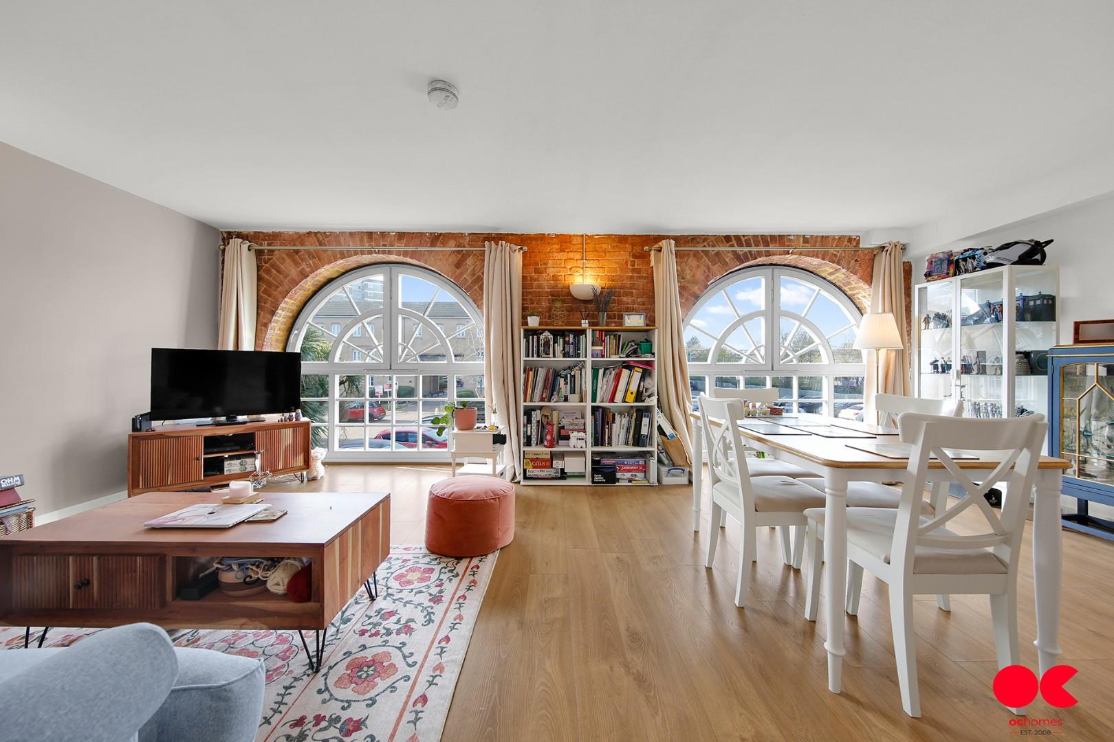 2 bed flat for sale in Kidman Close, Gidea Park  - Property Image 11