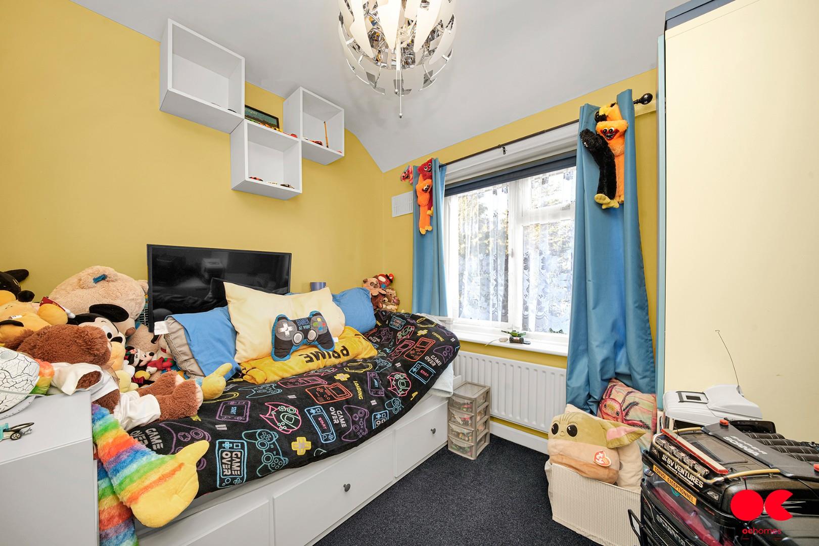 3 bed terraced house for sale in Connor Road, Dagenham  - Property Image 8