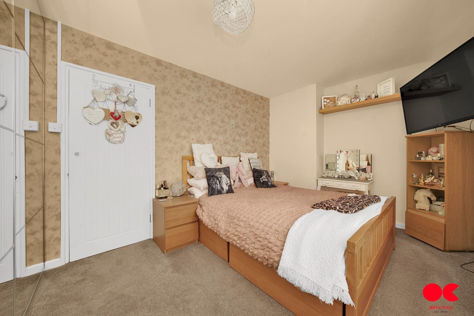3 bed terraced house for sale in Connor Road, Dagenham  - Property Image 17