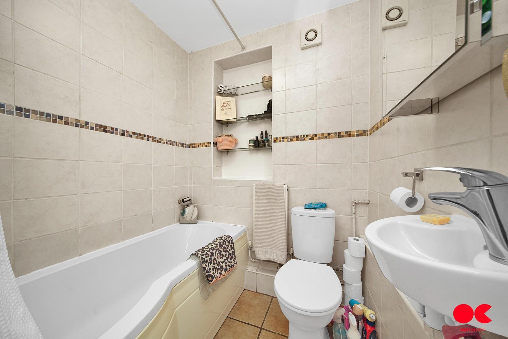 3 bed terraced house for sale in Connor Road, Dagenham  - Property Image 7