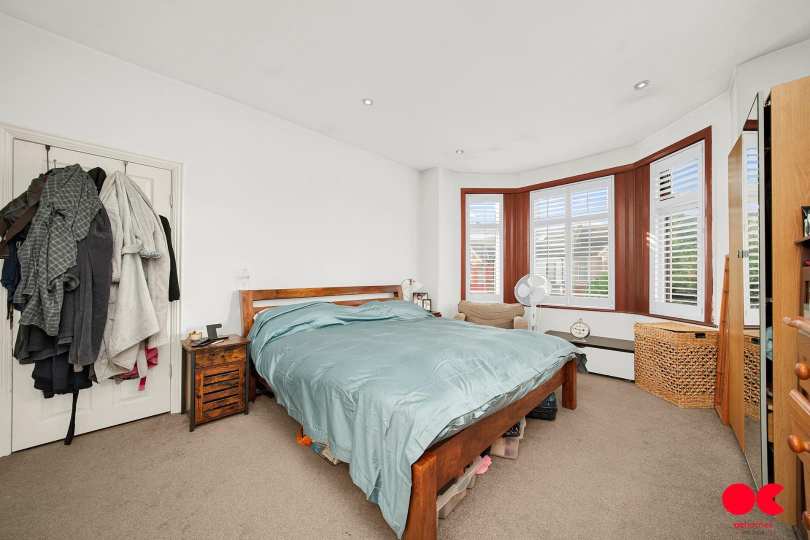 3 bed terraced house for sale in Charlbury Gardens, Goodmayes  - Property Image 7