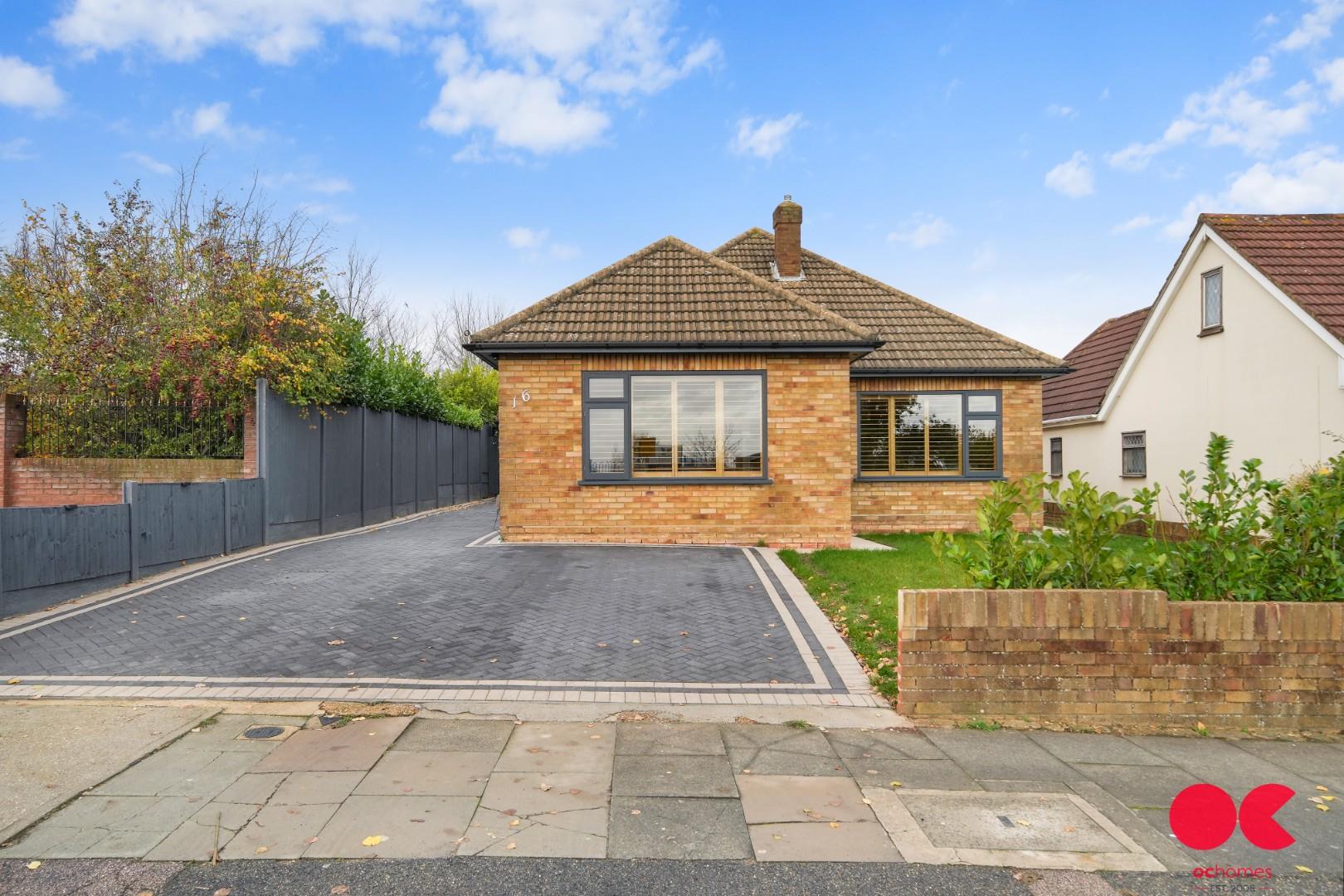 4 bed detached bungalow for sale in Grange Road, Heaton Grange, Romford  - Property Image 3