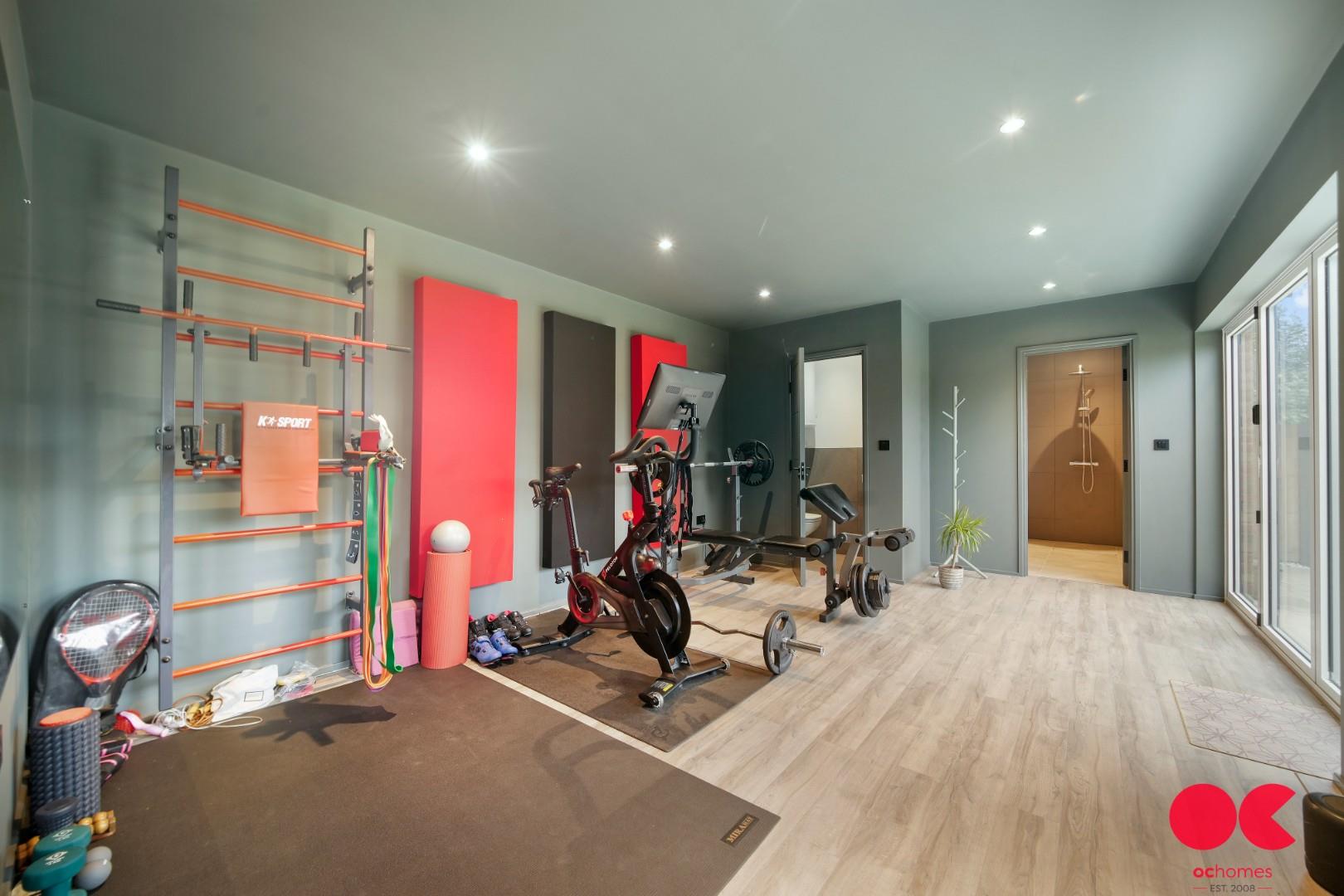 4 bed detached bungalow for sale in Grange Road, Heaton Grange, Romford  - Property Image 13