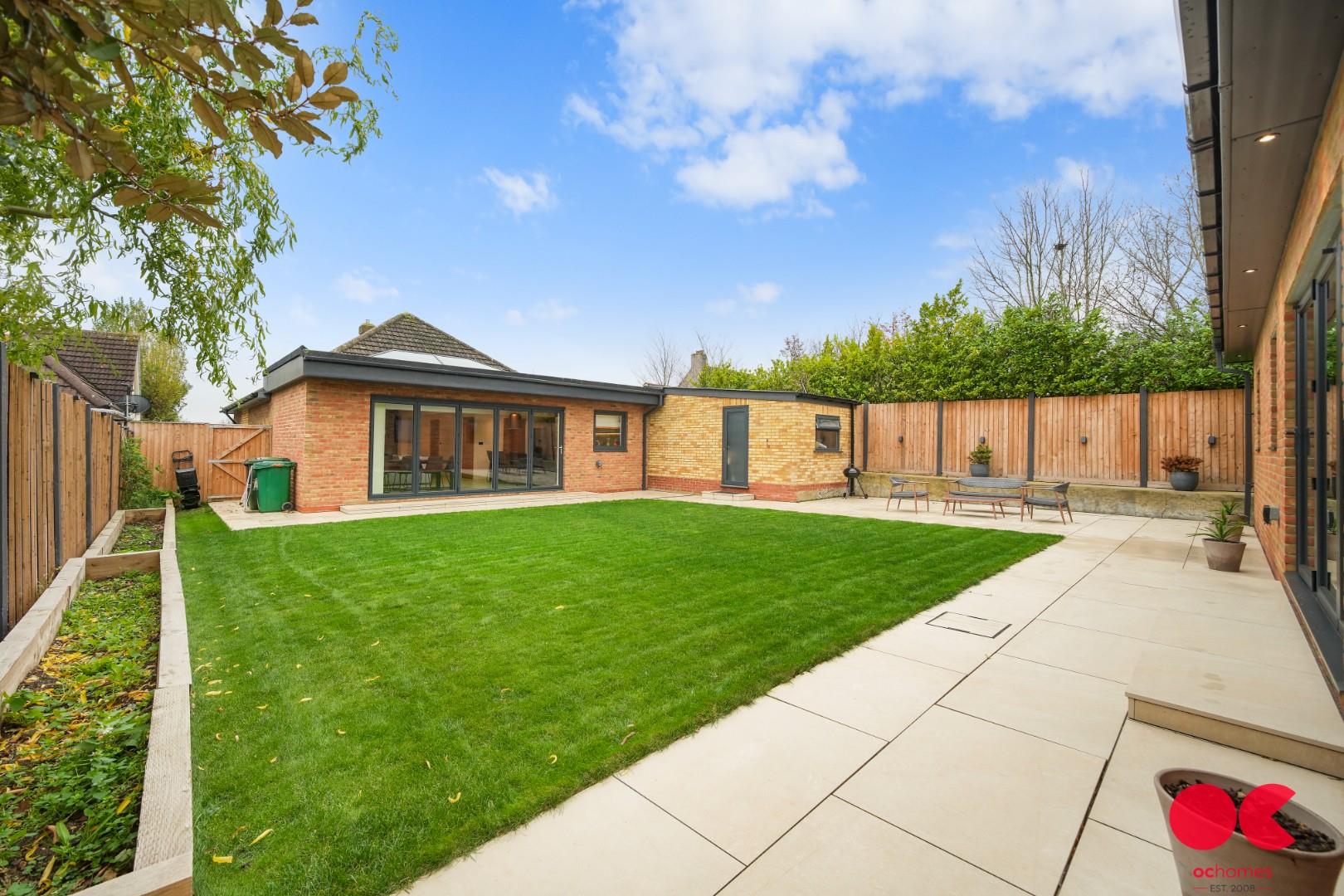 4 bed detached bungalow for sale in Grange Road, Heaton Grange, Romford  - Property Image 6
