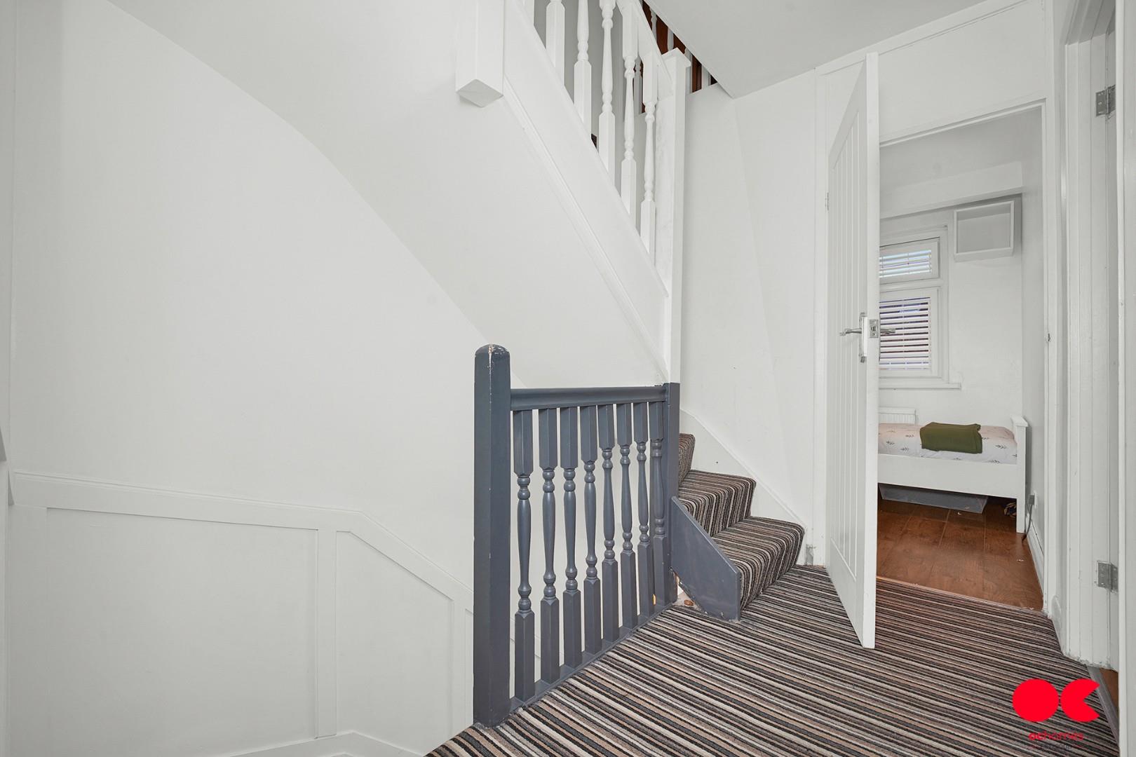 3 bed semi-detached house for sale in The Glen, Rainham  - Property Image 27