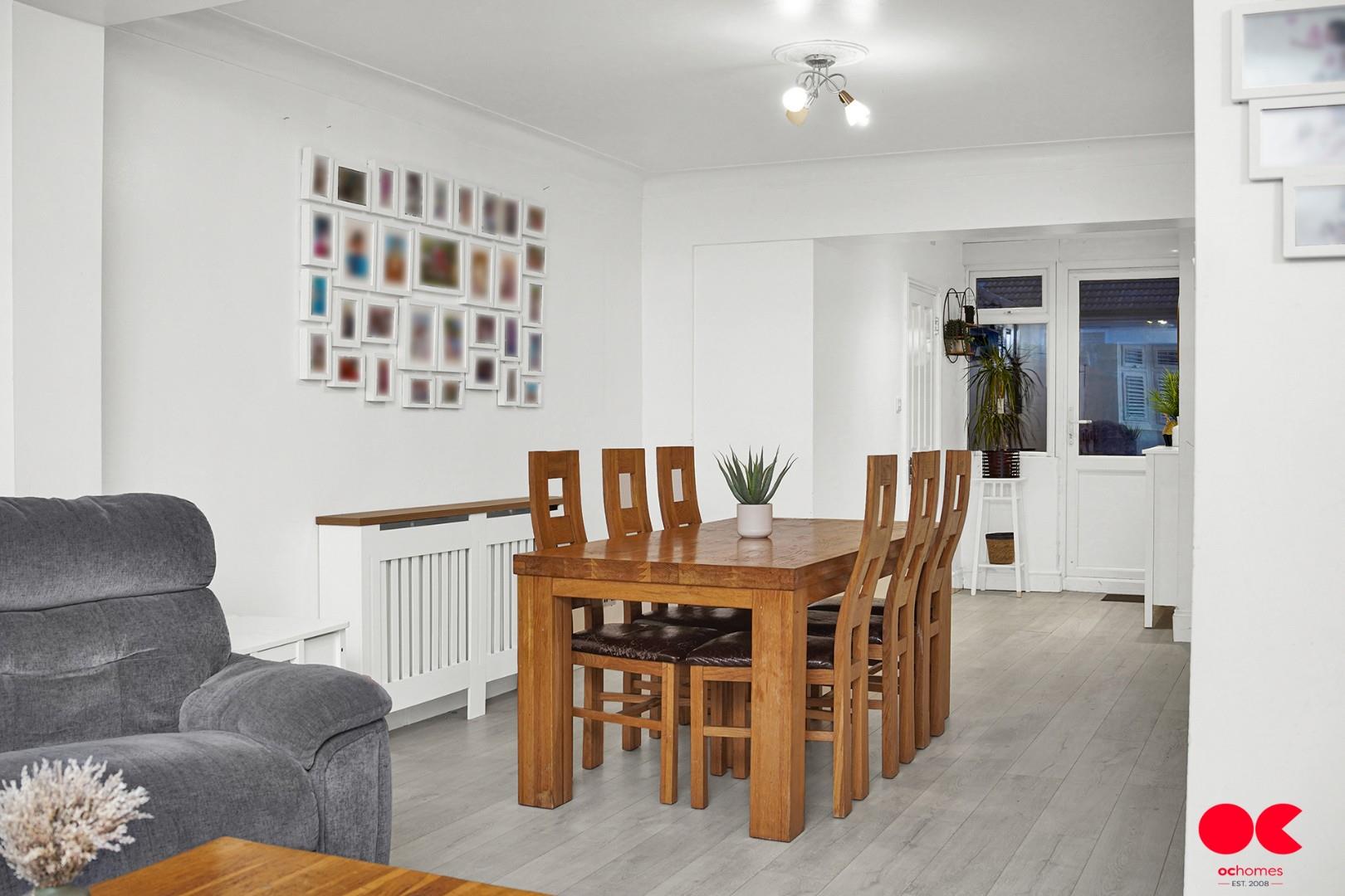 3 bed semi-detached house for sale in The Glen, Rainham  - Property Image 16