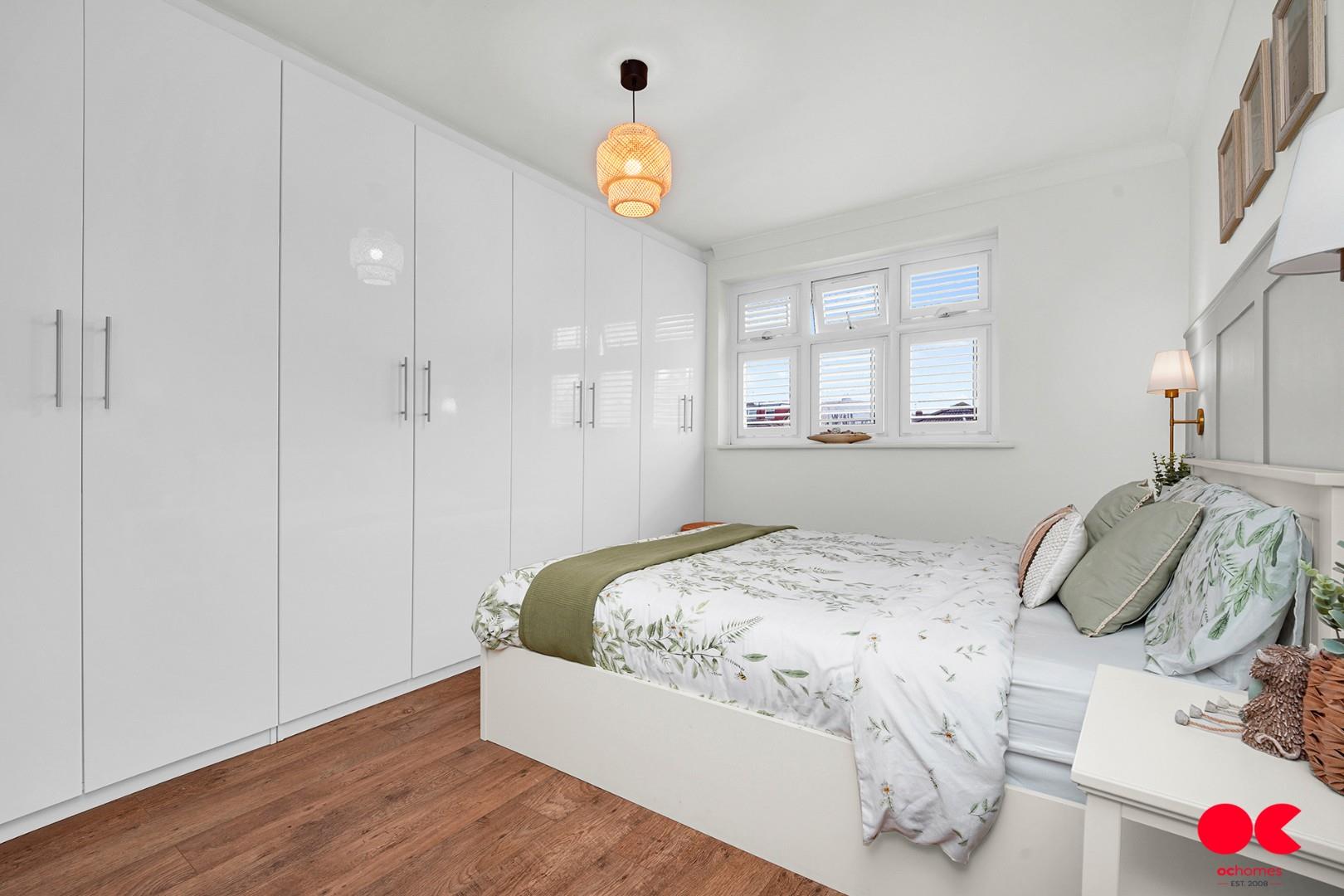 3 bed semi-detached house for sale in The Glen, Rainham  - Property Image 22