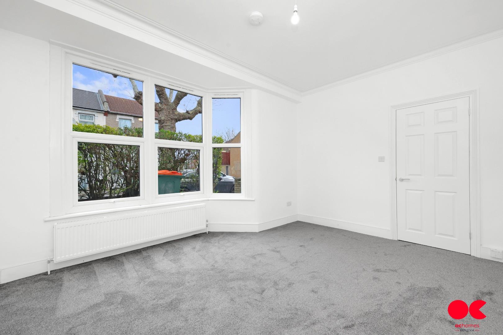 2 bed end of terrace house to rent in Gooseley Lane, East Ham  - Property Image 5