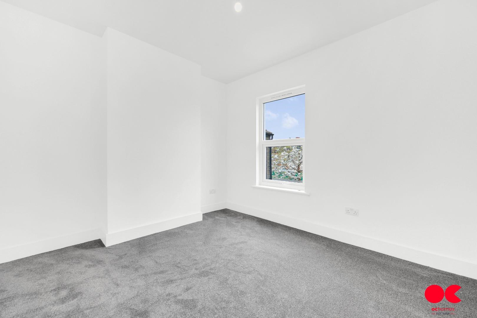 2 bed end of terrace house to rent in Gooseley Lane, East Ham  - Property Image 7