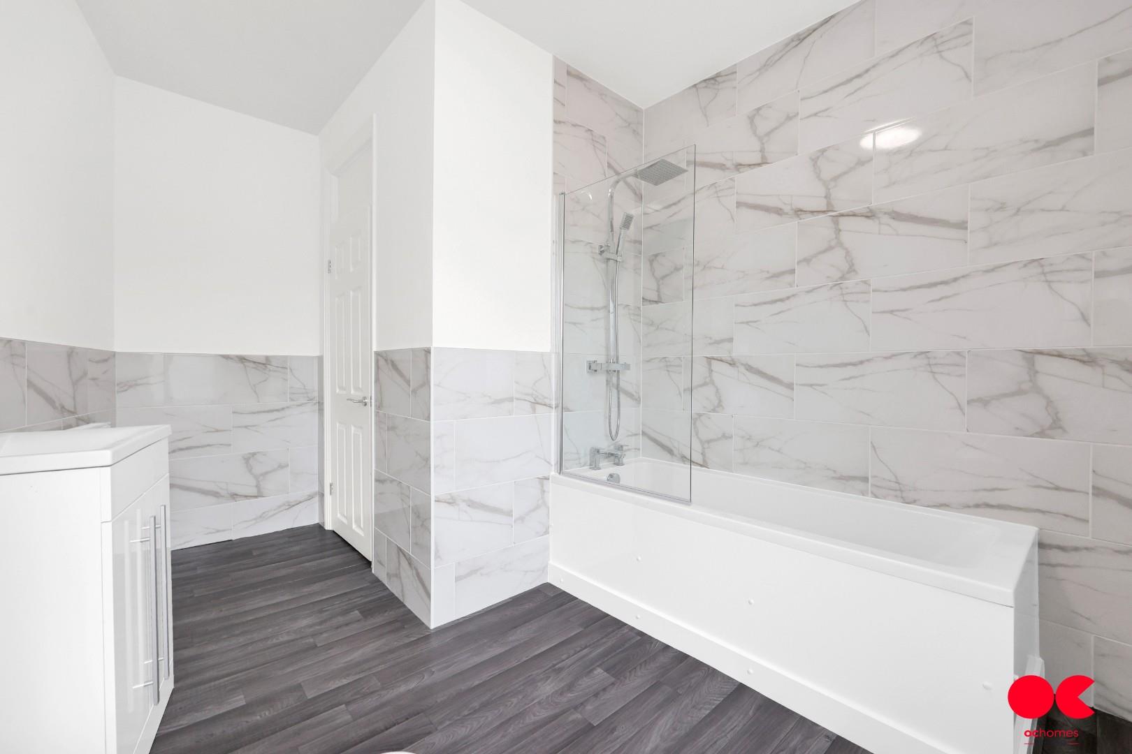 2 bed end of terrace house to rent in Gooseley Lane, East Ham  - Property Image 19