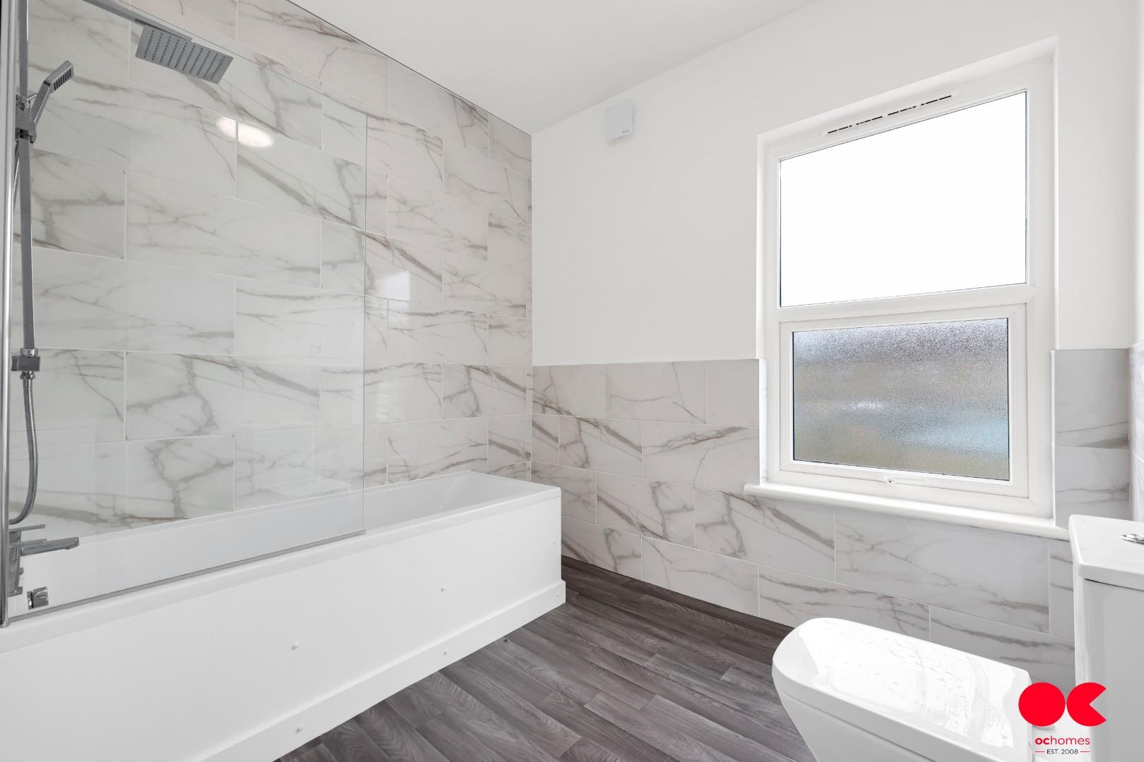 2 bed end of terrace house to rent in Gooseley Lane, East Ham  - Property Image 4