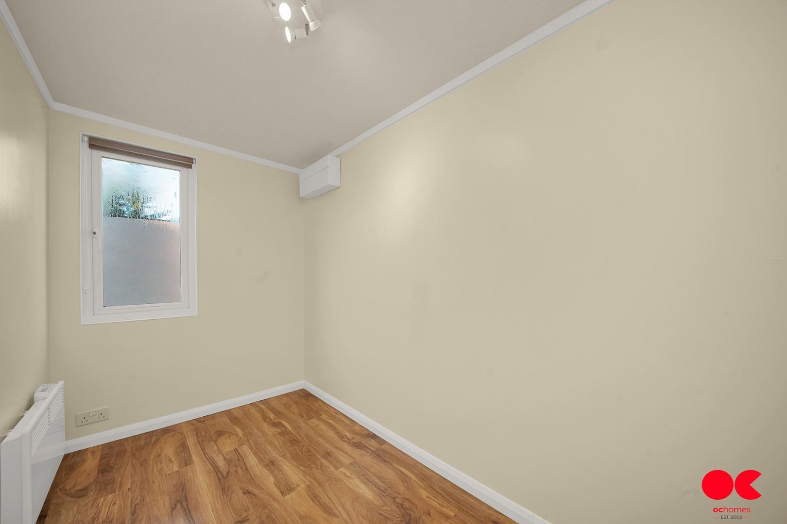 5 bed detached house for sale in Crow Lane, Romford  - Property Image 28