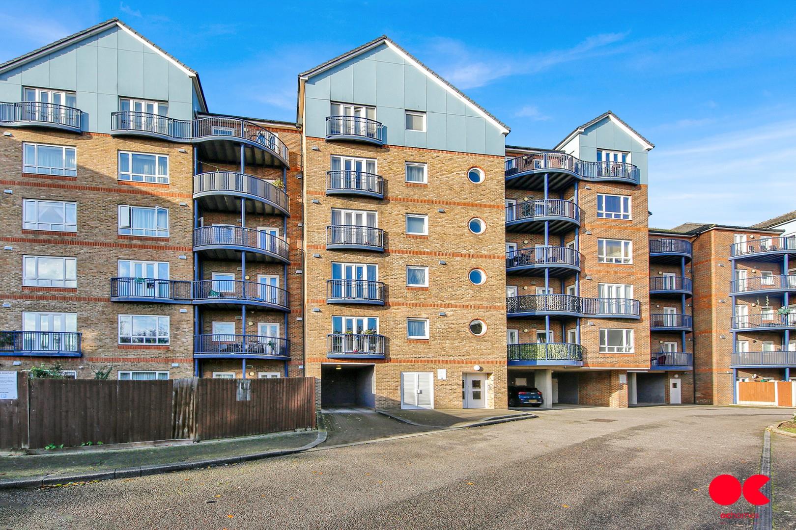 1 bed flat for sale in Argent Street, Grays - Property Image 1