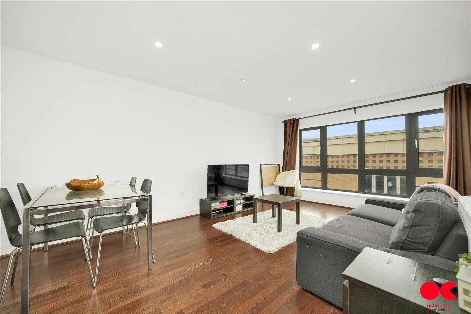 2 bed flat for sale in Maud Road, Leyton