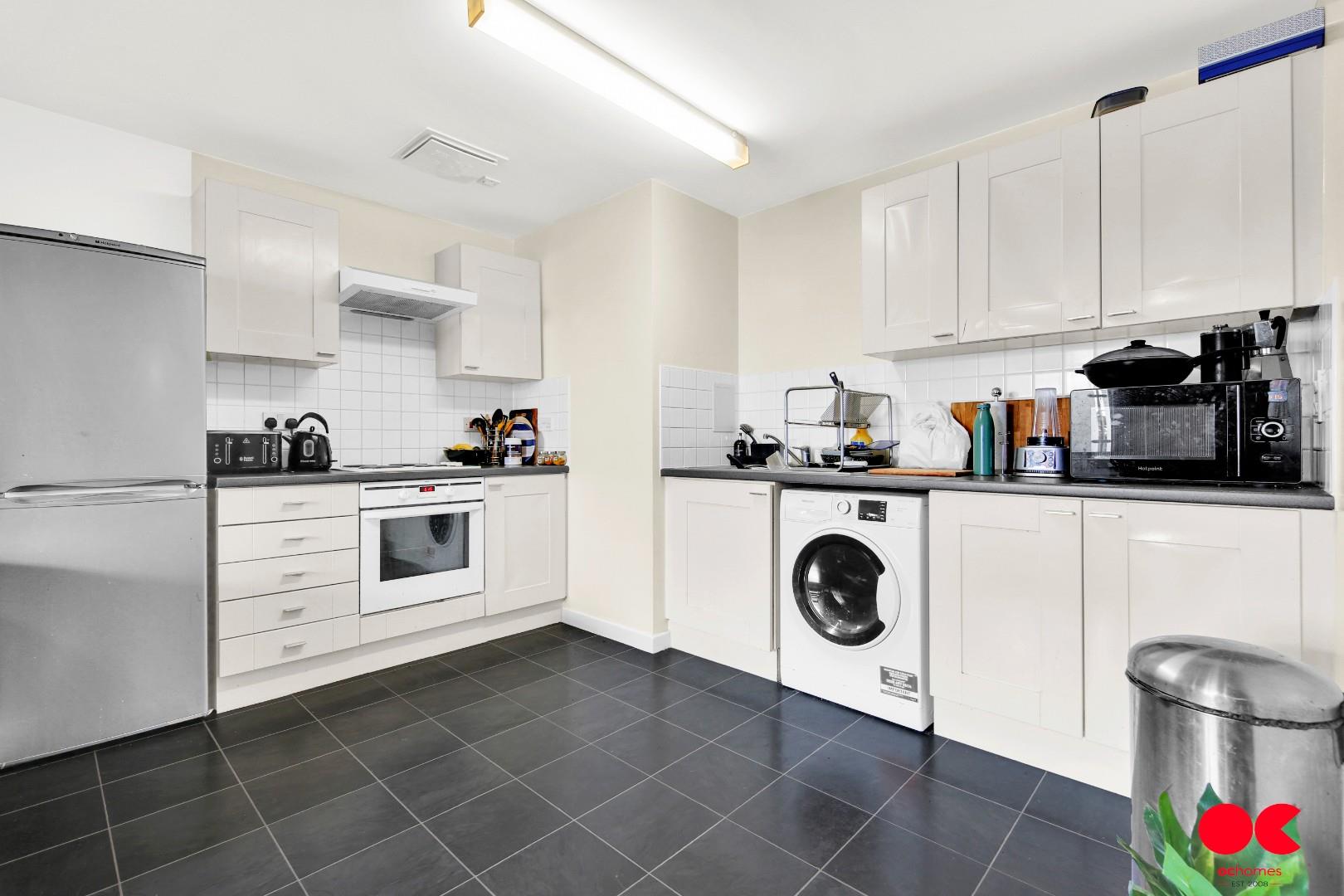 2 bed flat for sale in Oliver Road, Leyton  - Property Image 13