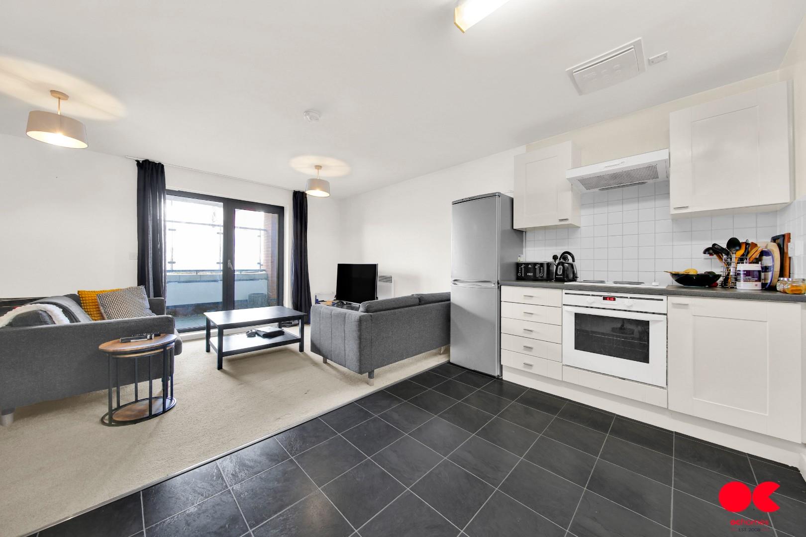 2 bed flat for sale in Oliver Road, Leyton  - Property Image 1