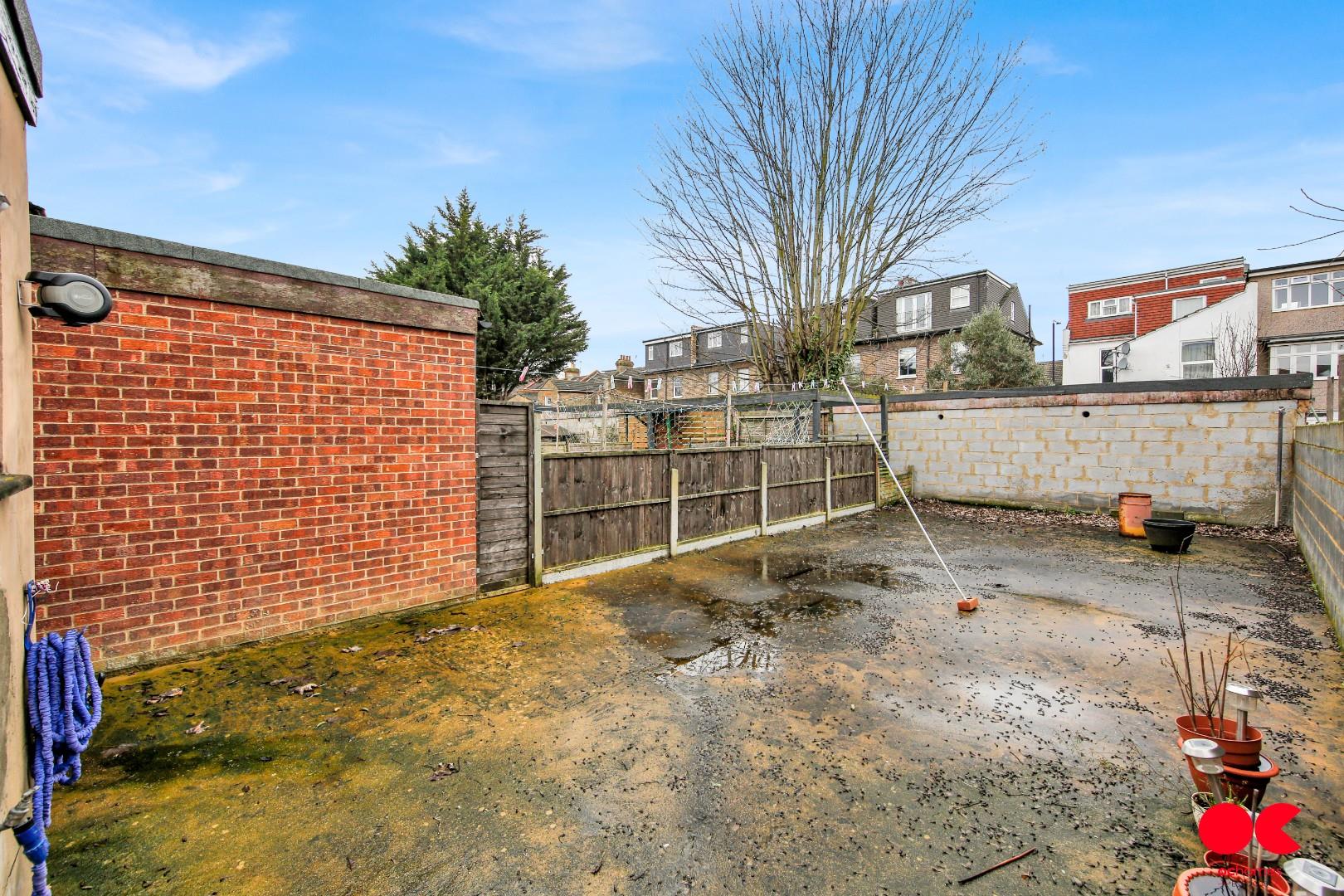 3 bed terraced house for sale in Cecil Road, Plaistow  - Property Image 9