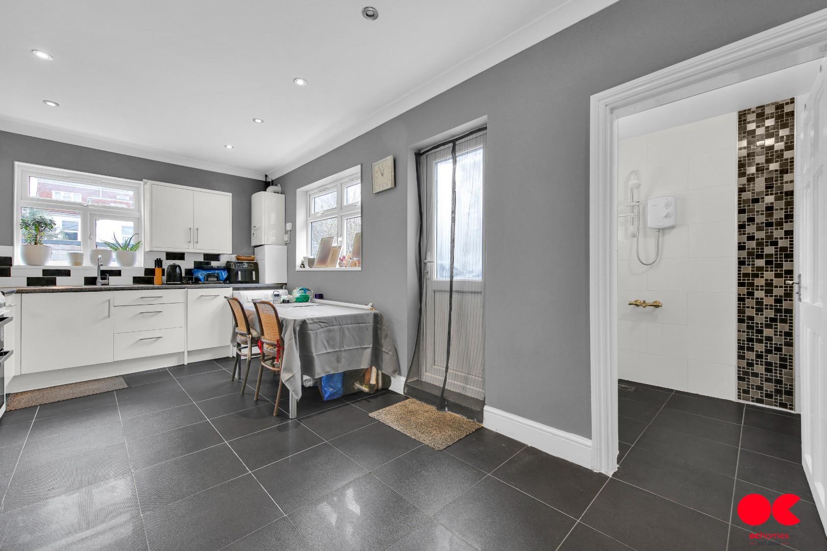 3 bed terraced house for sale in Cecil Road, Plaistow  - Property Image 17