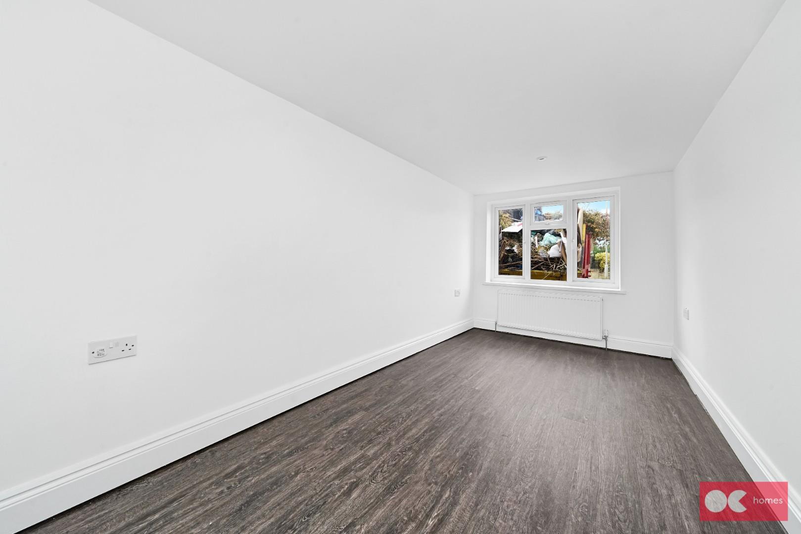 3 bed semi-detached bungalow for sale in Mascalls Gardens, Brentwood  - Property Image 13