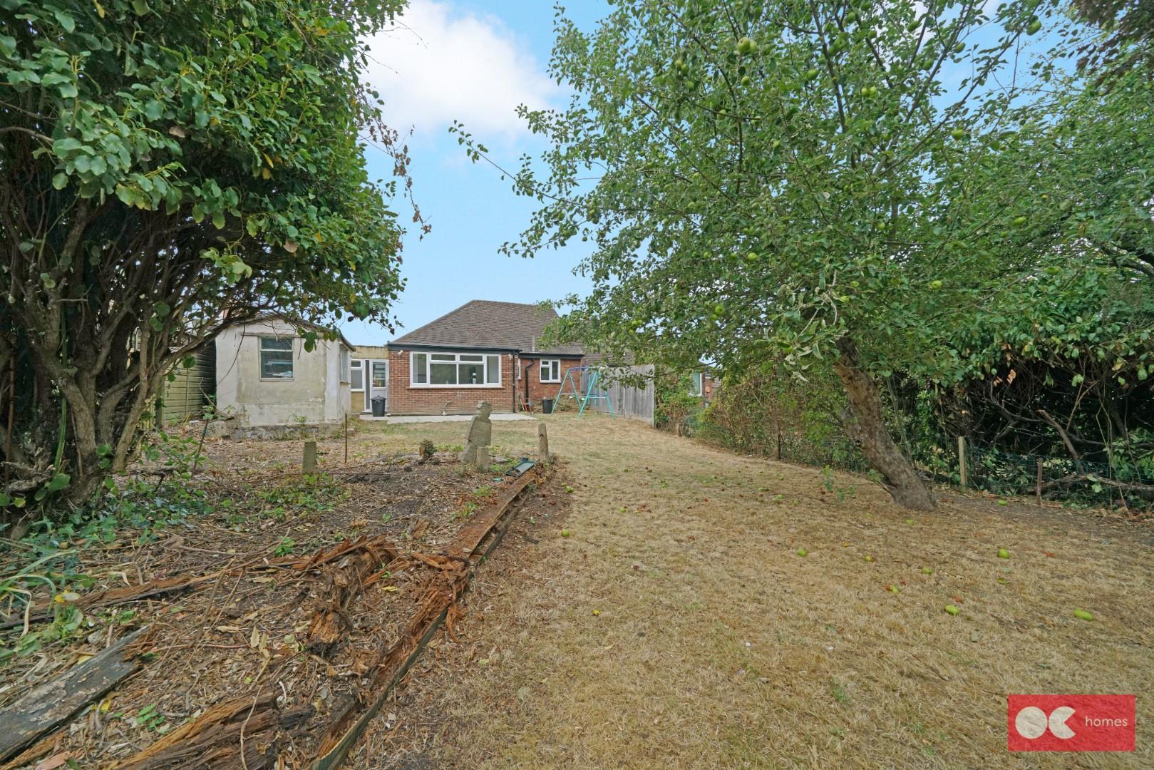 3 bed semi-detached bungalow for sale in Mascalls Gardens, Brentwood  - Property Image 19
