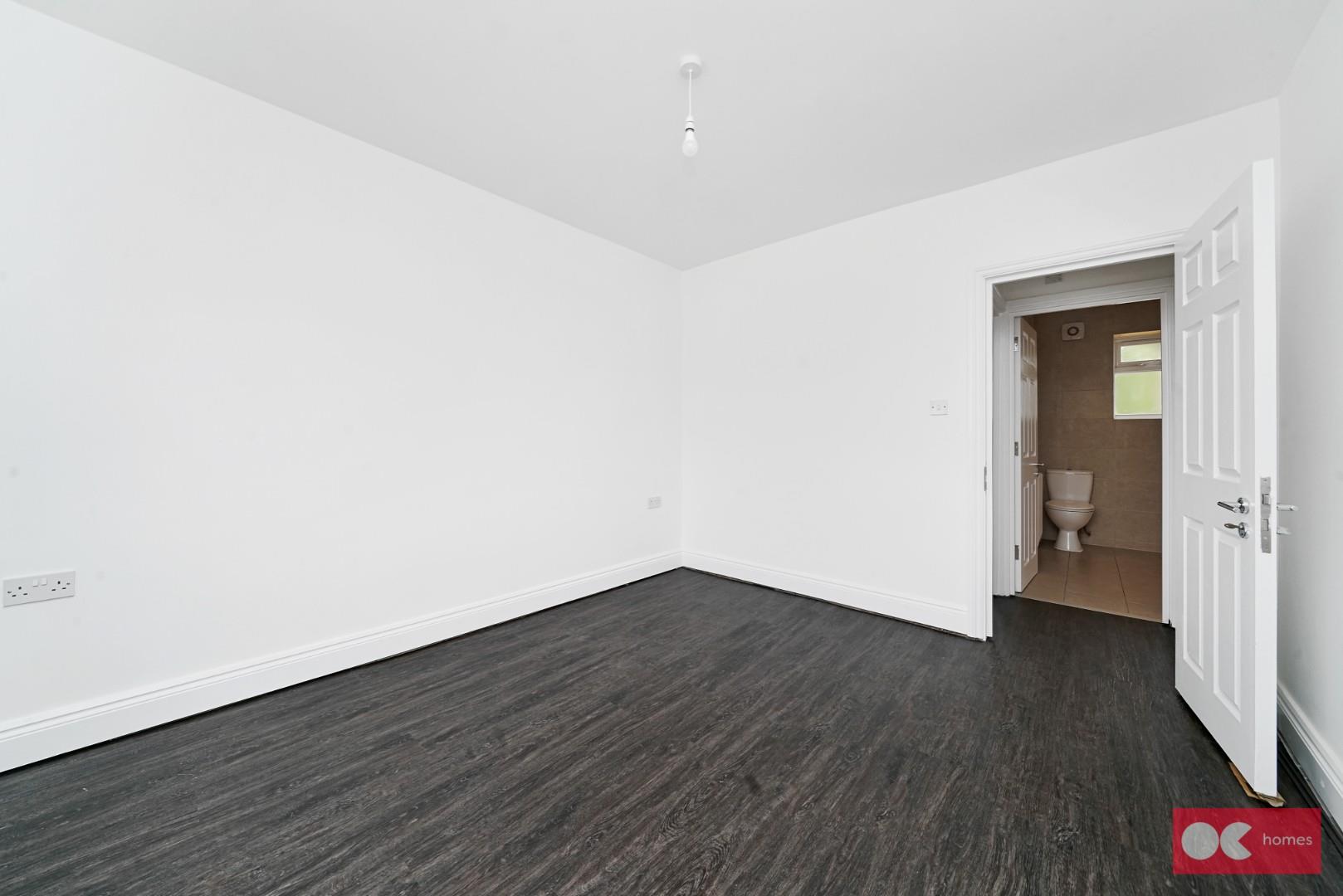 3 bed semi-detached bungalow for sale in Mascalls Gardens, Brentwood  - Property Image 14