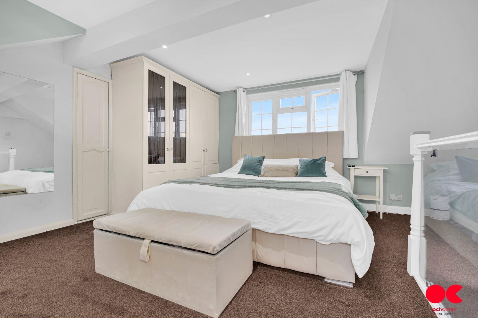 3 bed terraced house for sale in Mygrove Gardens, Rainham  - Property Image 20