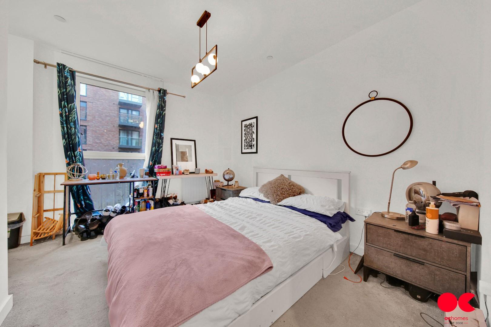 3 bed flat for sale in Thunderer Street, Upton Park  - Property Image 3