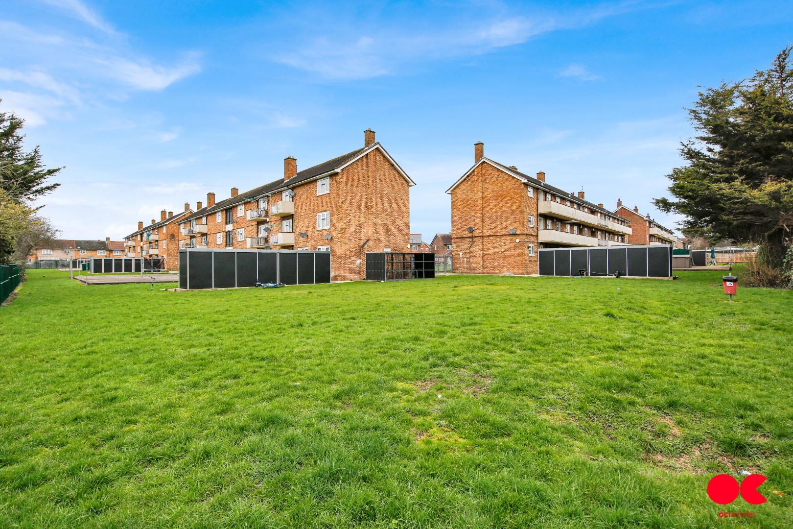 1 bed flat for sale in Bell Avenue, Romford  - Property Image 19