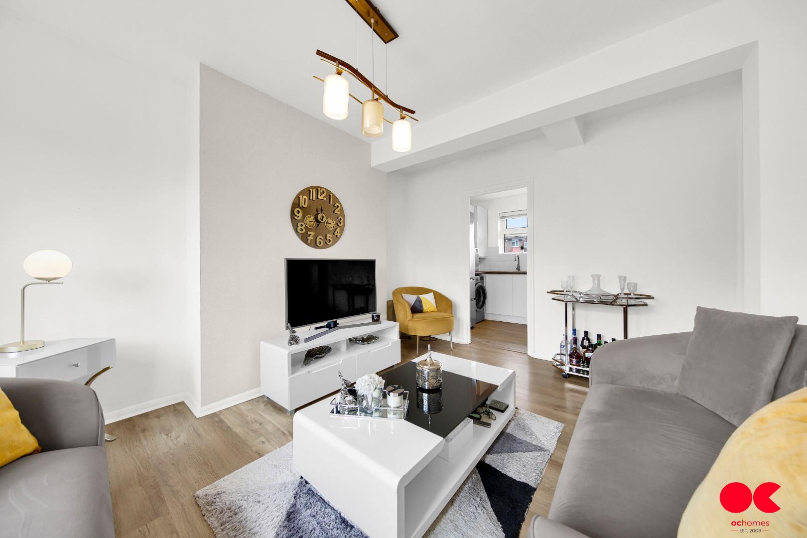 1 bed flat for sale in Bell Avenue, Romford  - Property Image 9