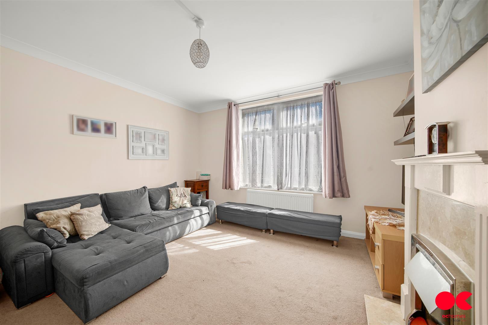 2 bed terraced house for sale in Lymington Road, Dagenham  - Property Image 9