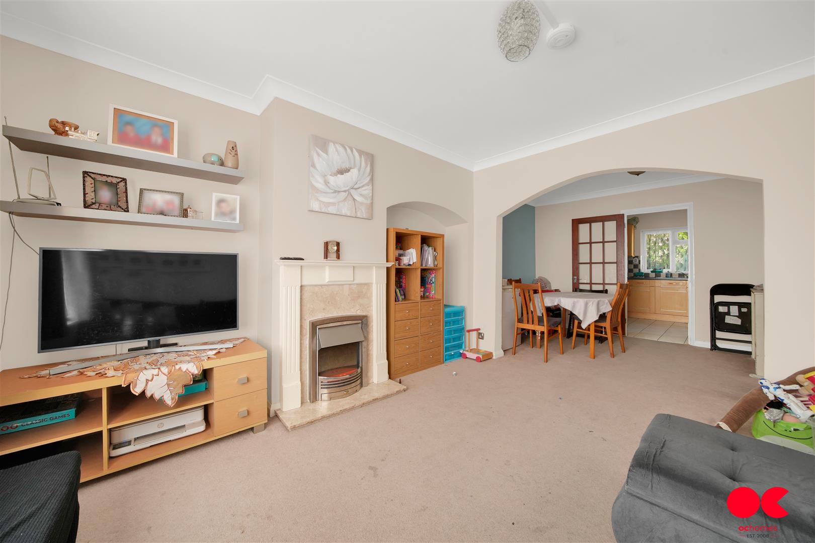 2 bed terraced house for sale in Lymington Road, Dagenham  - Property Image 8