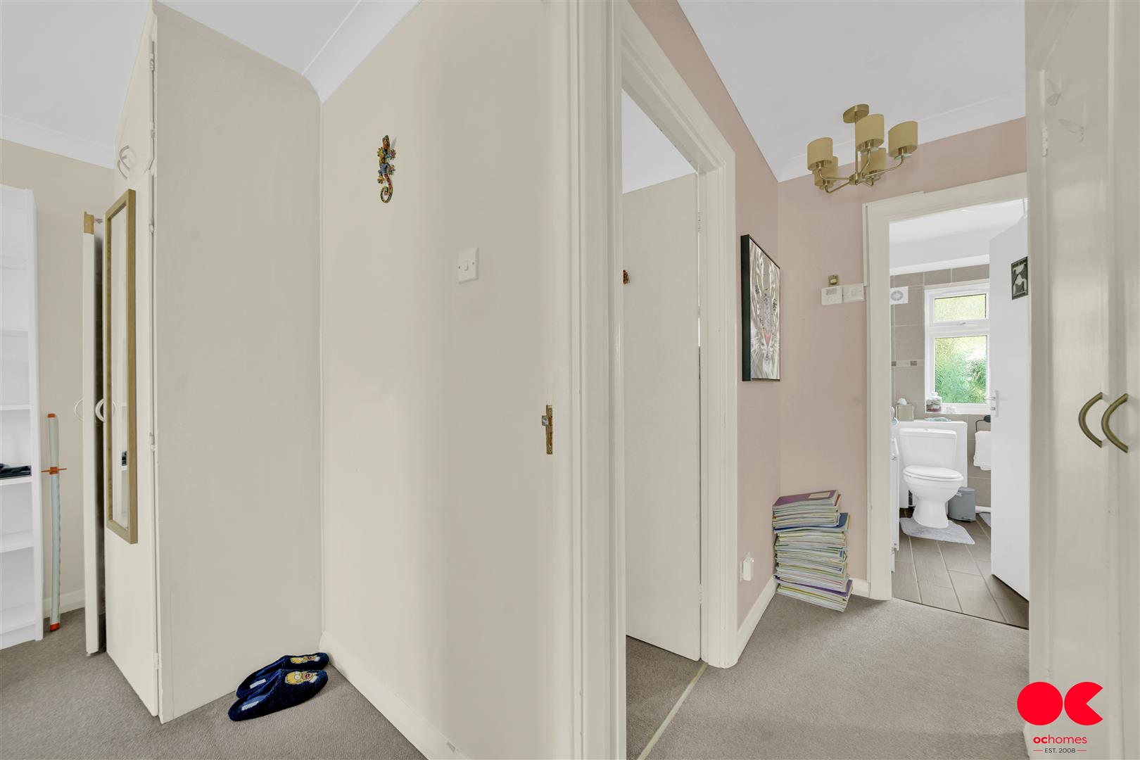 2 bed maisonette for sale in Station Road, Gidea Park  - Property Image 14