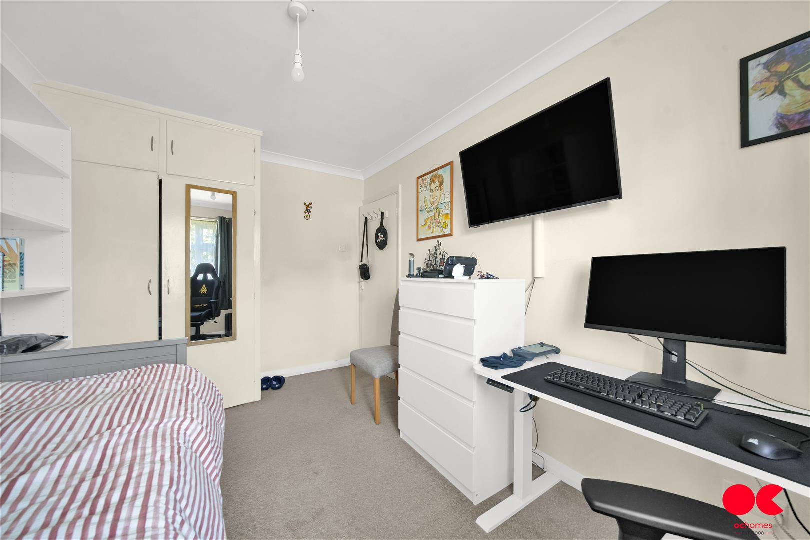 2 bed maisonette for sale in Station Road, Gidea Park  - Property Image 11