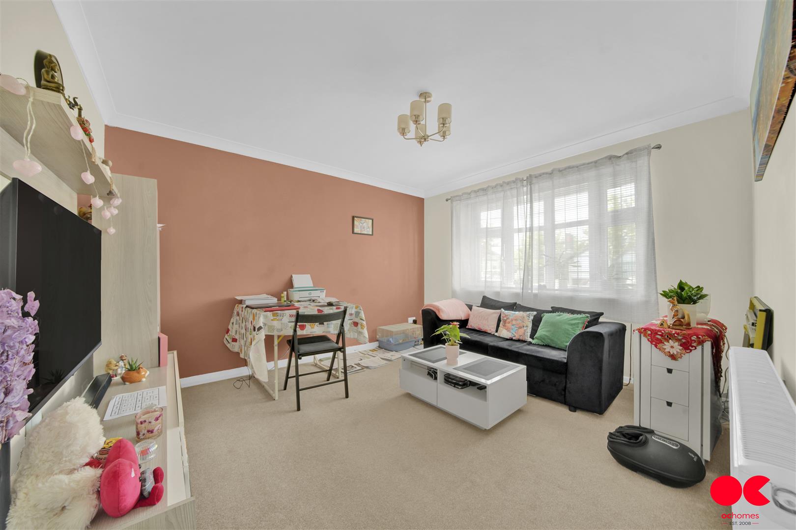 2 bed maisonette for sale in Station Road, Gidea Park