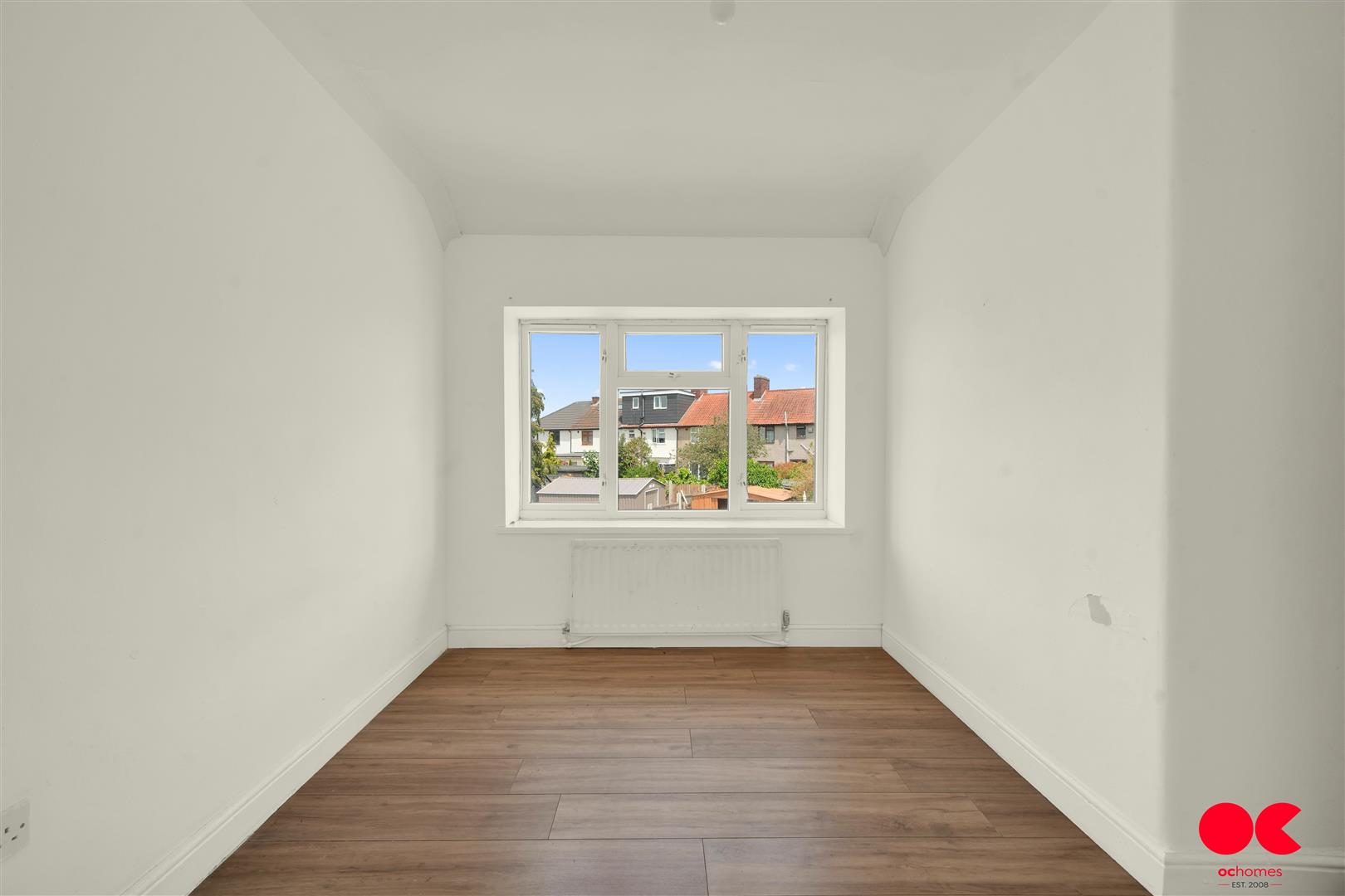2 bed terraced house for sale in Halbutt Gardens, Dagenham  - Property Image 19