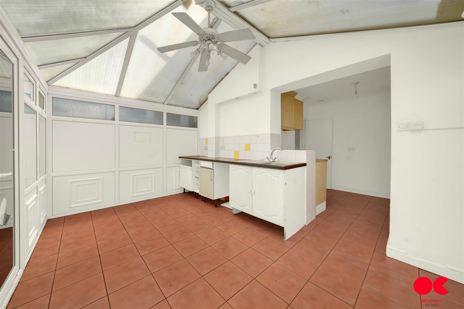 2 bed terraced house for sale in Halbutt Gardens, Dagenham  - Property Image 15
