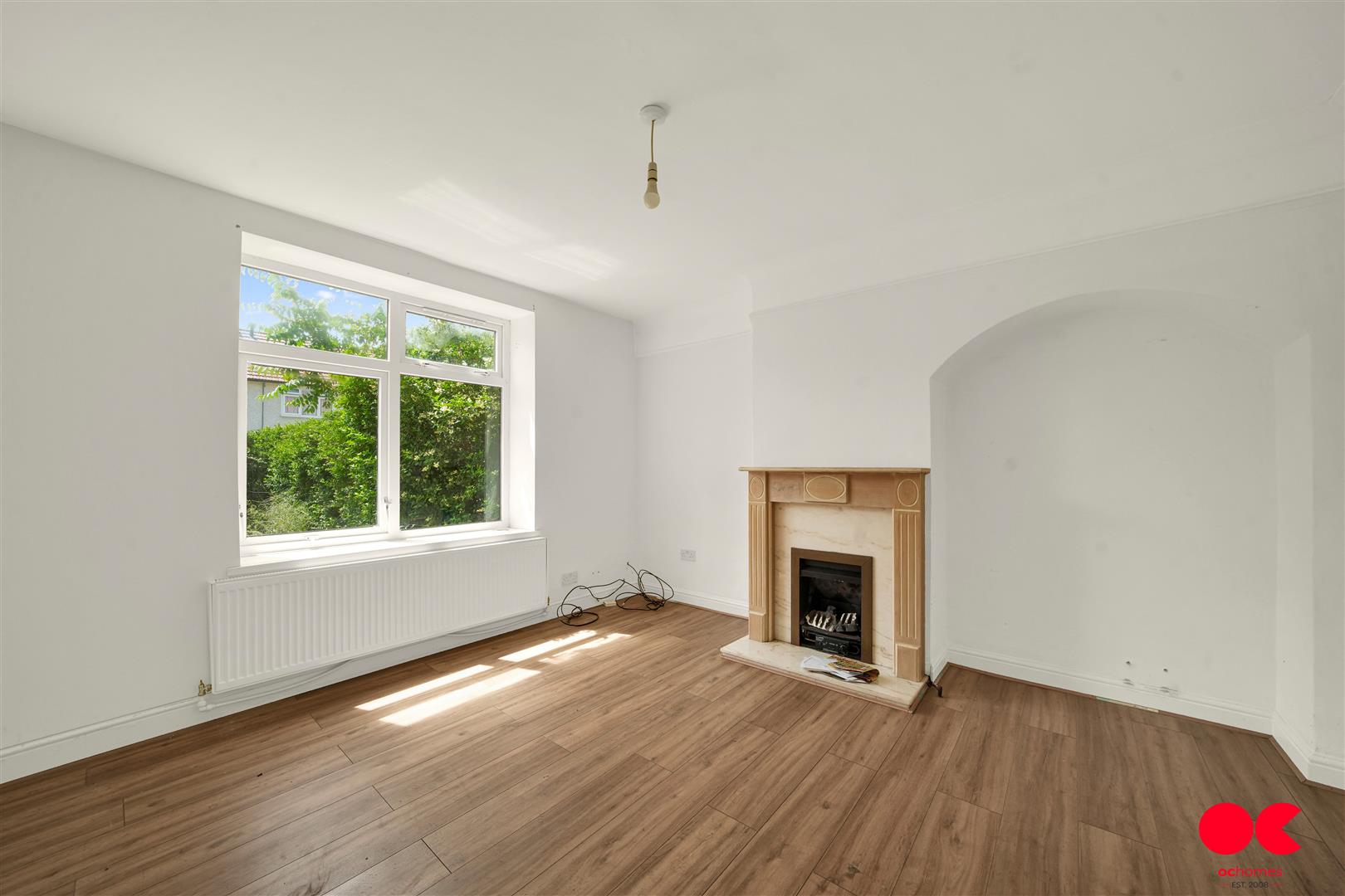 2 bed terraced house for sale in Halbutt Gardens, Dagenham - Property Image 1